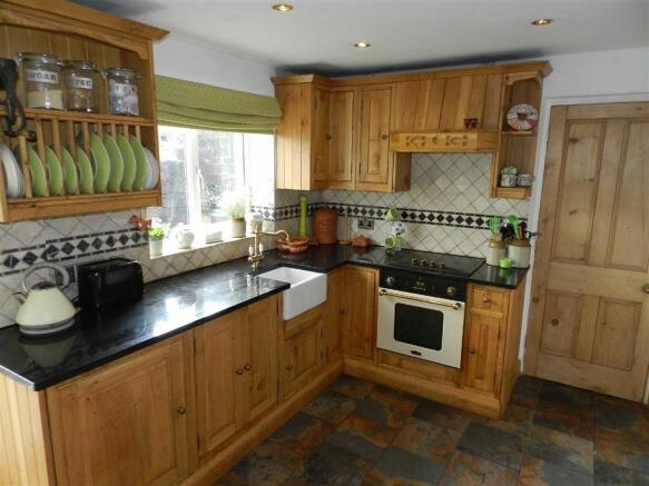 BREAKFAST KITCHEN