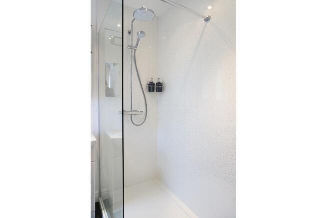 Master En-suite