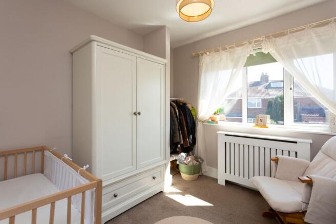 4 bed Semi-Detached for sale Image 10