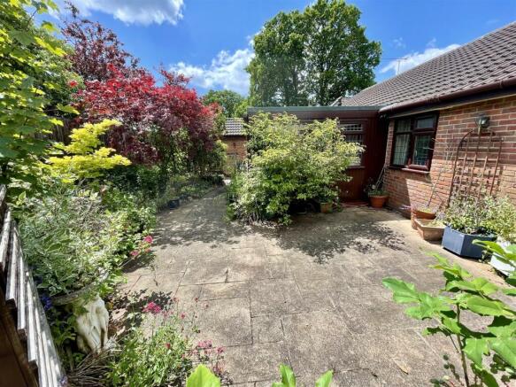 garden2.jpg