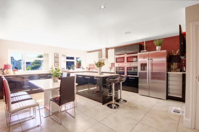 Kitchen.jpg