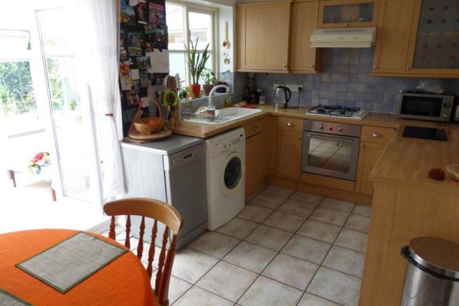 KITCHEN/ BREAKFAST