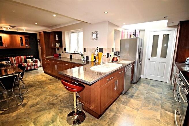 Kitchen / Diner