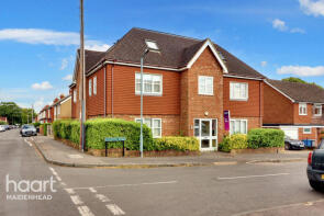 Flat 1, 14 Gale House, Fielding Road, Maidenhead SL6 5DE