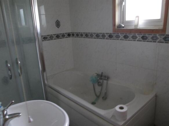 bathroom.JPG
