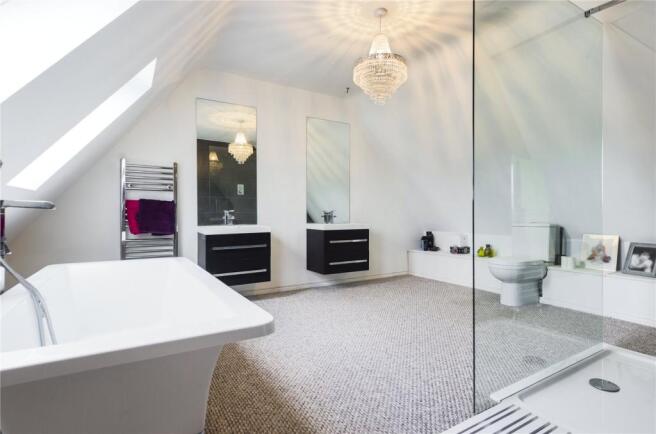 En-Suite Master