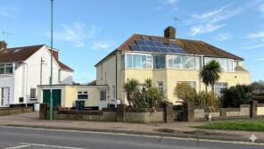 15, Western Road, Lancing BN15 8RX