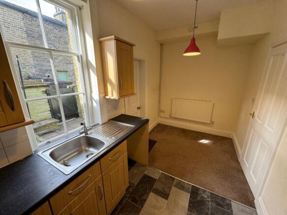 2 bed Terraced for sale Image 5