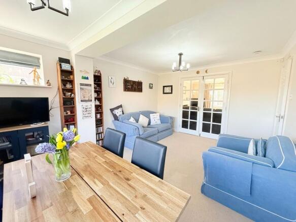 4 bed Detached for sale Image 10