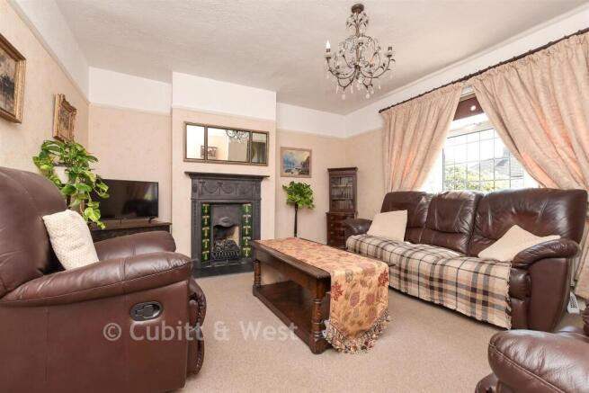 Stuart Road, Reigate, Surrey photo 3