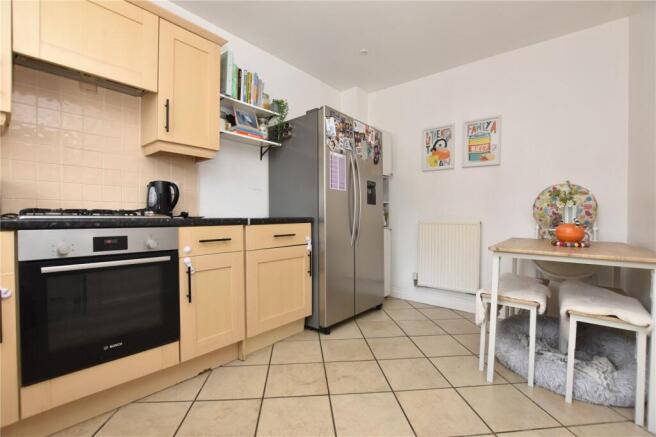 3 bed Town House for sale Image 12