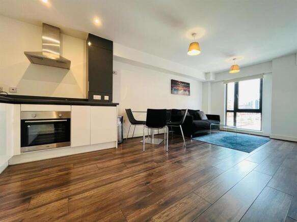 WhatsApp Image 2024-04-04 at 14.40.23.jpeg