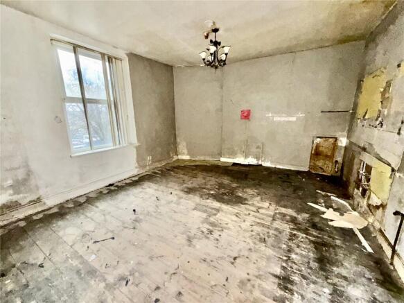 6 bed Terraced for sale Image 4