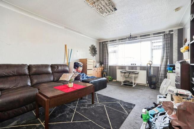 2 bed Detached Bungalow for sale Image 4