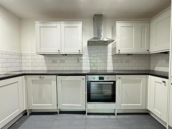 Regents Court, Upper Chorlton Road, Whalley Range photo 4
