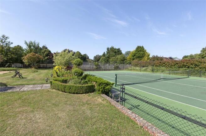 Tennis court