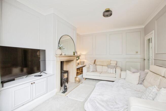 3 bed Semi-Detached for sale Image 9