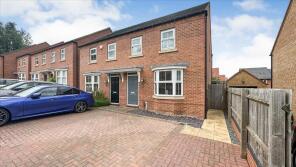 43, Mountain Ash Crescent, Nottingham NG12 4GS