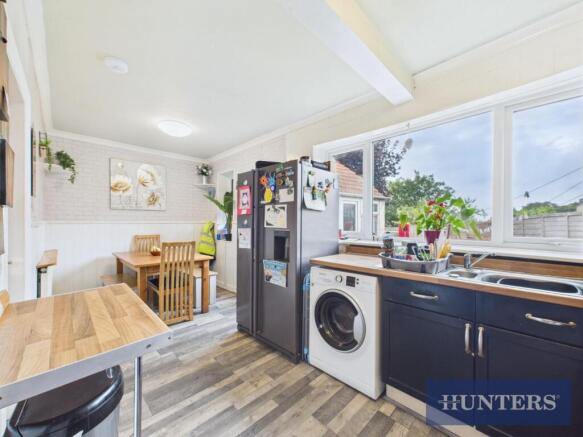 3 bed Semi-Detached for sale Image 4
