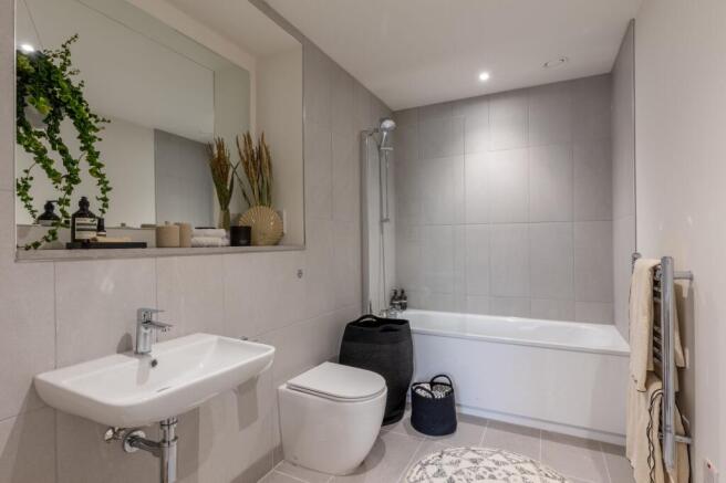 1 bed Apartment to rent Image 7