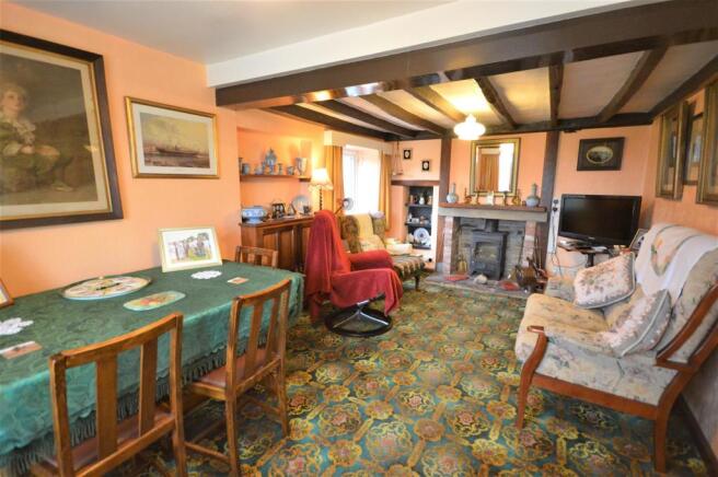 LIVING DINING ROOM