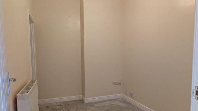 2 bed Terraced for sale Image 8
