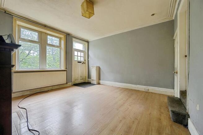 2 bed Terraced for sale Image 5