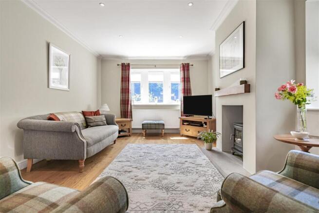 3 bed Semi-Detached for sale Image 11
