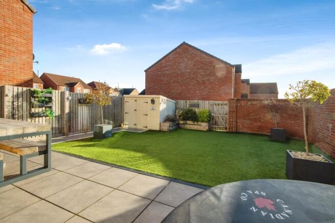 3 bed Detached for sale Image 4