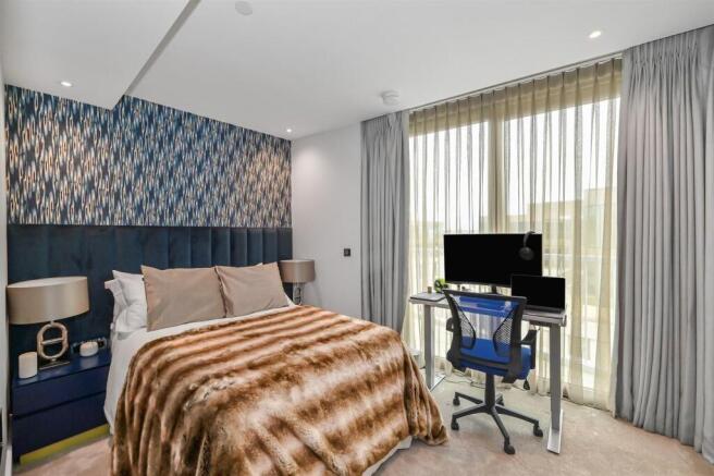 property in Warwick Lane,
Kensington, W14