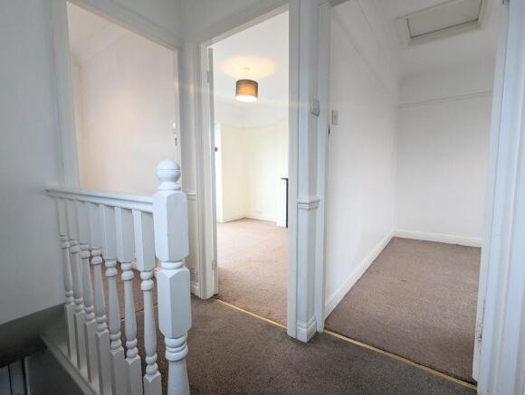 3 bed Semi-Detached to rent Image 12