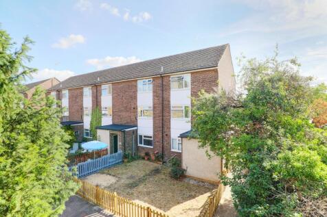 Francis Road, Ware, SG12