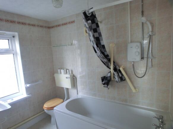 Photo 10