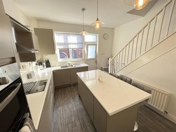 Dining Kitchen