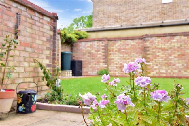 External Lifestyle Photograph