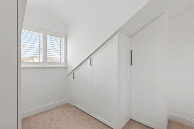 4 bed Detached for sale Image 12