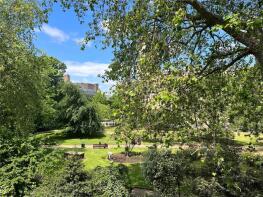 Flat 36, Meriden Court, Chelsea Manor Street, London SW3 3TT