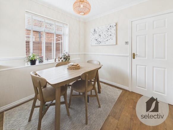 3 bed Semi-Detached for sale Image 6