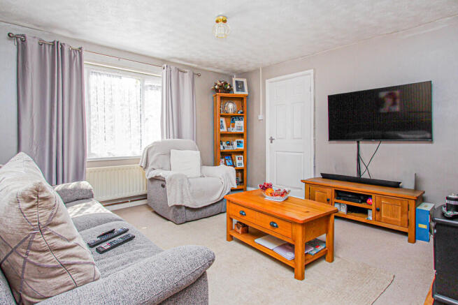 Baker Street, Irthlingborough photo 4