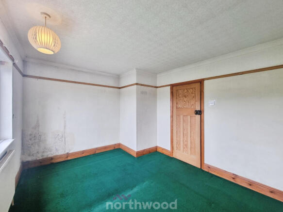 2 bed Semi-Detached for sale Image 6
