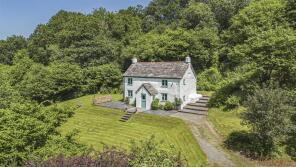 Hillside Cottage, Shellwood, Access To Shellwood, Helland, Bodmin PL30 4QE