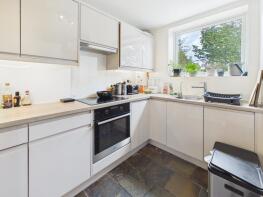 31, Wilson Close, Cambridge CB4 2RG