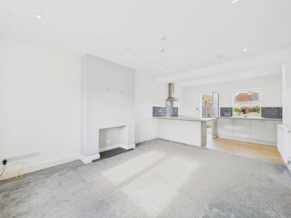 Kitchen /Living Area