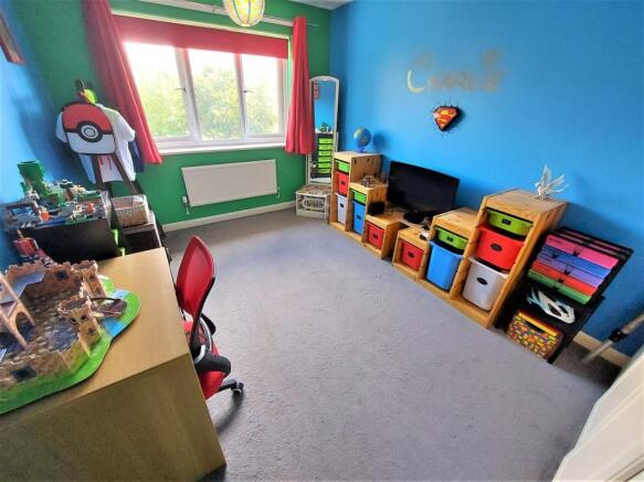 Photo 8