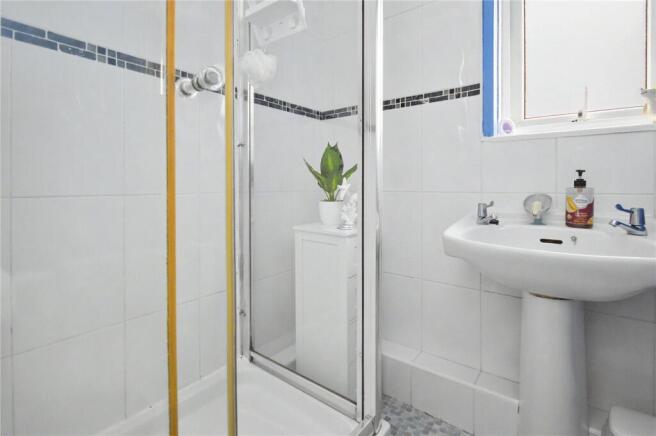3 bed Terraced for sale Image 6