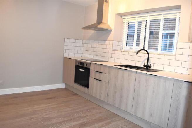 KITCHEN DINING