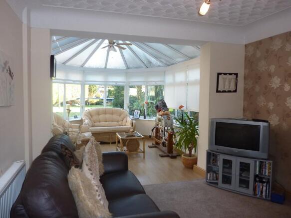 Rear Lounge