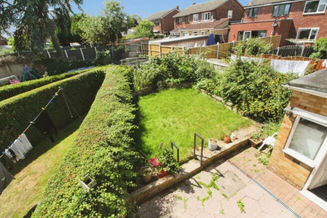 3 bed Semi-Detached for sale Image 4