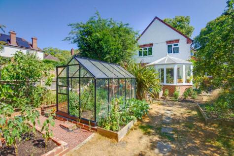 All Hallows Road, Caversham, Reading