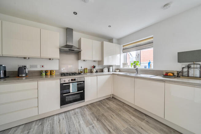 14333501869be6bd118ba3